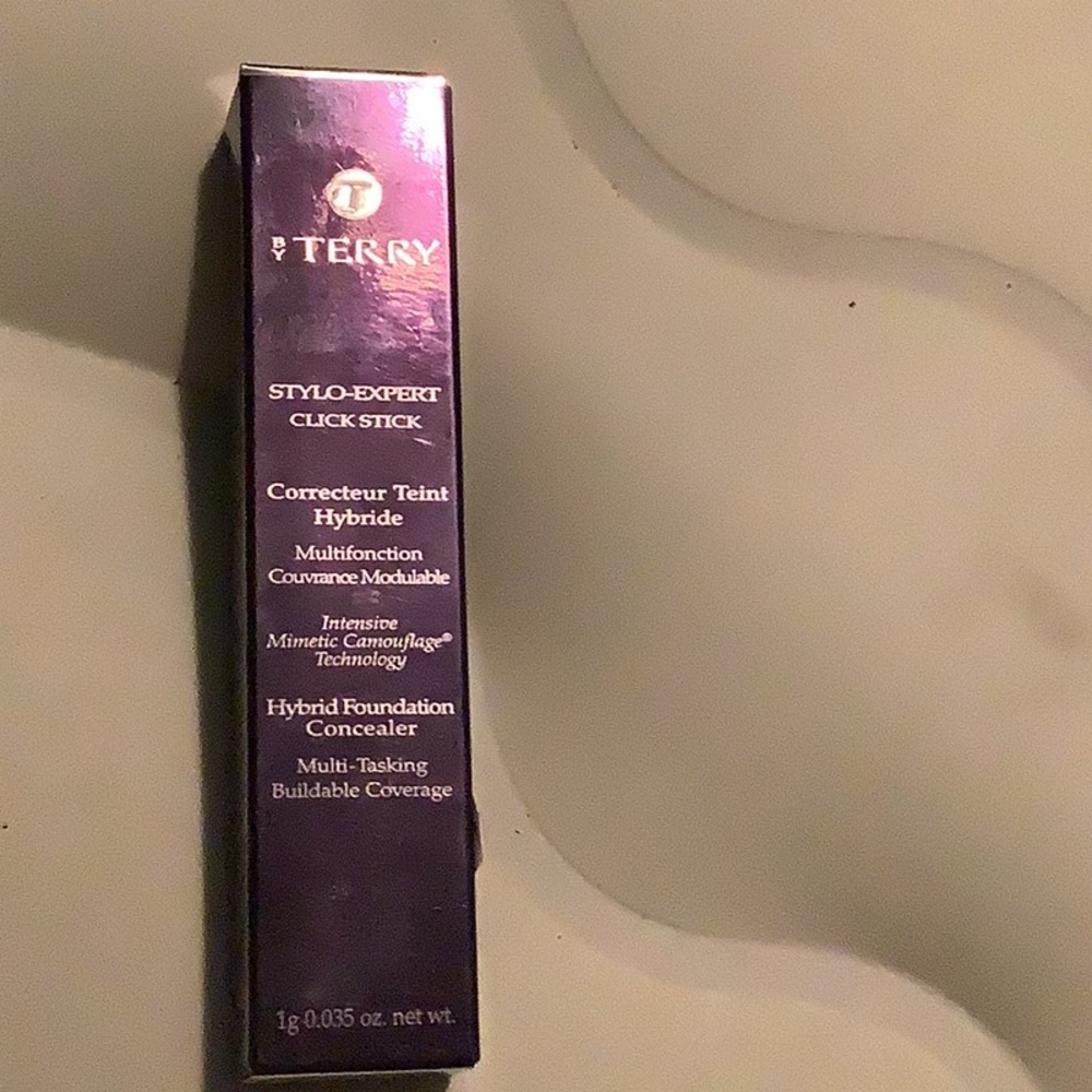 by terry hybrid foundation concealer in amber brown 11
